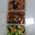 Tingkat - 3 Dishes + 1 soup/ 4 Dishes (20 days)(Lunch)