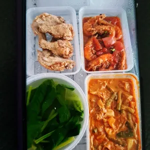 Trial Tingkat - 3 Dishes + 1 soup/ 4 Dishes (5 days)(Dinner)