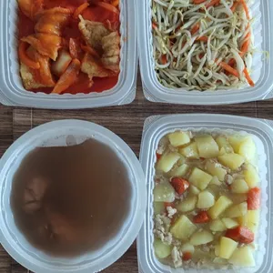 Lunch/Dinner Tingkat (5 Days, 3 Dishes + Soup OR 4 Dishes)