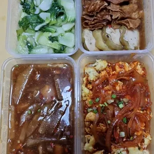 Tingkat - 3 Dishes + 1 soup/ 4 Dishes  (20 days)(Dinner)