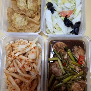 Tingkat - 3 Dishes + 1 soup/ 4 Dishes  (20 days)(Dinner)