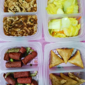 Lunch/Dinner Tingkat (10 Days, 3 Dishes + Soup OR 4 Dishes)