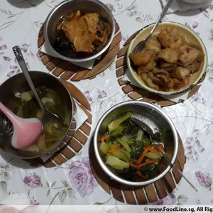 Lunch/Dinner Tingkat (10 Days, 3 Dishes + Soup OR 4 Dishes)