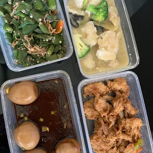 10 Days Lunch/Dinner Tingkat (3 Dishes + 1 Soup OR 4 Dishes)