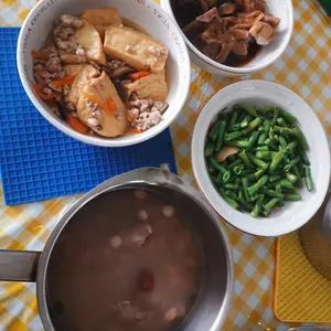 Lunch Tingkat (20 Days, 3 Dishes + Soup OR 4 Dishes)