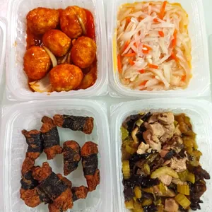 Lunch Tingkat (20 Days, 3 Dishes + Soup OR 4 Dishes)