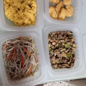 Lunch Tingkat (20 Days, 3 Dishes + Soup OR 4 Dishes)