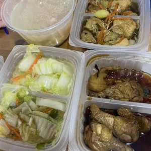 Lunch/Dinner Tingkat (5 Days, 3 Dishes + Soup OR 4 Dishes)