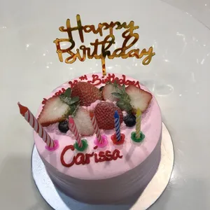 Fresh Strawberry Cream Cake (Size: 500g)