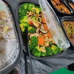Braised Green Vegetable with Mixed Mushroom 什菇扒时蔬
