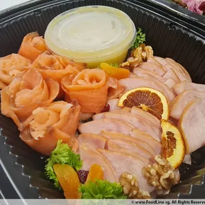 Smoked Salmon & Maple Glazed Chicken Ham Platter