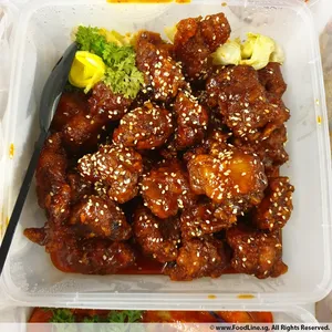 蜜汁排骨 Pork Ribs w/ Honey Sauce