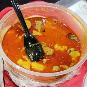 Signature Curry Chicken w/ Potato 招牌咖喱鸡马铃薯