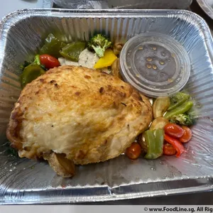 Roast Turkey Breast with Poutine Sauce (approx. 2kg)