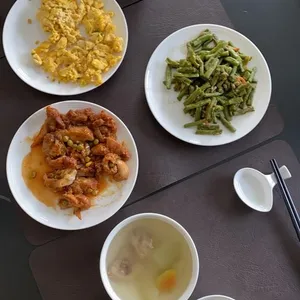 Jessie Catering Tingkat Meal - 3 dishes + 1 soup/ 4 dishes (5 days)