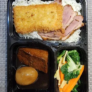 20 Days Dinner Tingkat Package (Weekdays Only)