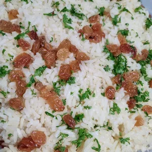 Butter Garlic Rice with Raisins
