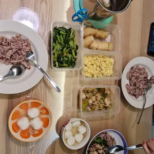 Tingkat Menu (20 Days) in Microwavable Container