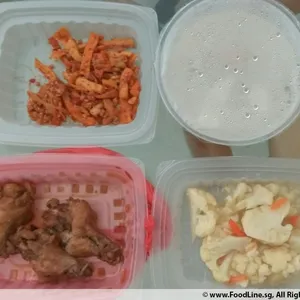 Lunch Tingkat (20 Days, 3 Dishes + Soup OR 4 Dishes)