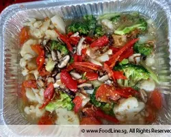 Mixed Cauliflower & Broccoli w Mushroom 香菇白菜花与西兰花 | Customer Photo | Xiang's Catering