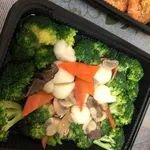 Tossed Broccoli & Cauliflower in Scallop Concoction | 扇贝采花，西兰花