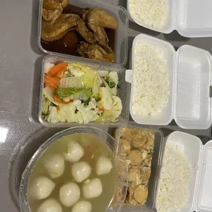 20 Days Dinner Tingkat Package (Weekdays Only)
