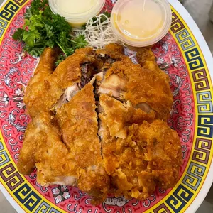 Golden Crispy Chicken w Nacho & Mayo Dip