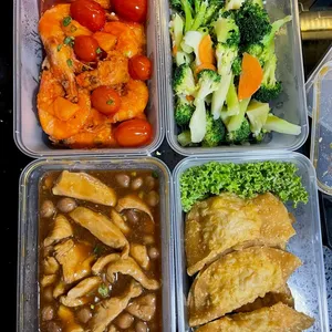 Tingkat - 3 Dishes + 1 soup/ 4 Dishes  (20 days)(Dinner)