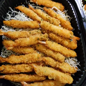 Breaded Torpedo Prawn with Tartar Dip 面包粉炸虾 2pc 塔塔酱