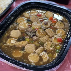 (CNY) Braised Egg Tofu with Smoked Duck in Garlic Seafood Sauce
熏鸭蒜香汁焖豆腐