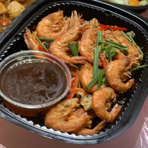 (CNY) Deep Fried Wild Prawns with Cantonese Black Bean Sauce
香脆酱烧白虾 2pc