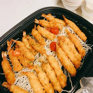 Breaded Torpedo Prawn with Tartar Dip 面包粉炸虾 2pc 塔塔酱