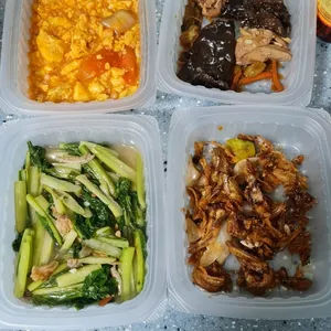 Dinner Tingkat (20 Days, 3 Dishes + Soup OR 4 Dishes)