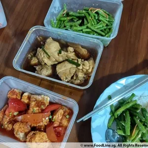 Tingkat - 3 Dishes + 1 soup/ 4 Dishes  (20 days)(Dinner)