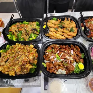 招牌咖喱鸡	     Signature Curry Chicken