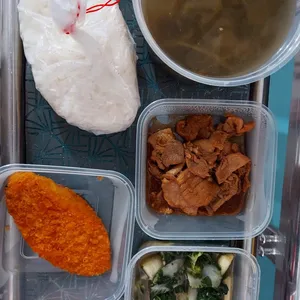 Lunch/Dinner Tingkat (10 Days)