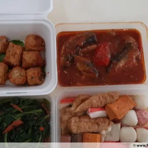 5 Days Lunch Tingkat Package (Weekdays Only)