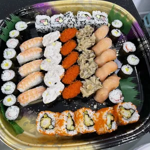 Japanese Classic Sushi and Maki Platter A (50 pcs)