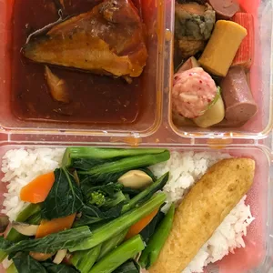 5 Days Lunch Tingkat Package (Weekdays Only)