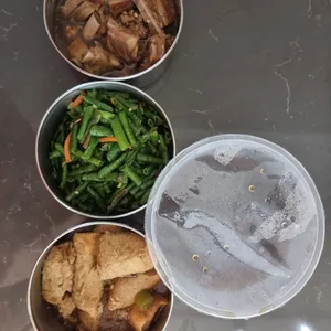 Dinner Tingkat (20 Days, 3 Dishes + Soup OR 4 Dishes)