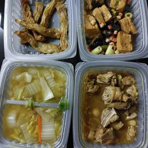 Dinner Tingkat (20 Days, 3 Dishes + Soup OR 4 Dishes)