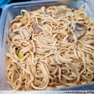 Braised Ee Fu Noodle with Straw Mushrooms