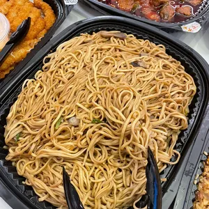 Braised Ee Fu Noodle with Straw Mushrooms