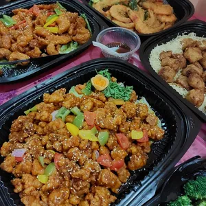咕噜肉                        Sweet & Sour Pork
