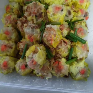 Steamed Chicken Siew Mai 蒸鸡肉烧卖