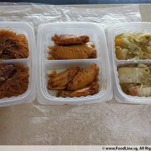 Lunch Tingkat (20 Day, 3 Dishes + Soup OR 4 Dishes)