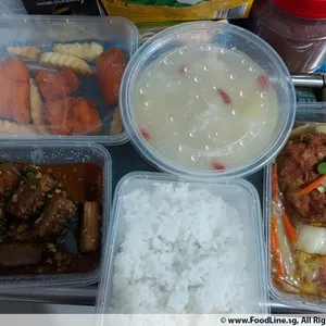 Traditional Tingkat Series - Lunch/Dinner Tingkat (10 Days, 3 Dishes + 1 Soup OR 4 Dishes)