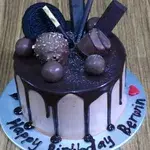 Petite Chocolate Etoile (Qty of Big Candles: 1) (Qty of Small Candles: 3)