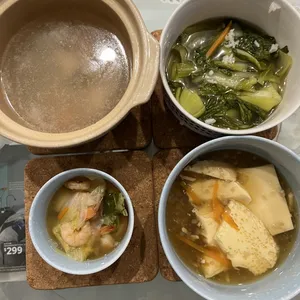 Dinner Tingkat (20 Days, 3 Dishes + Soup OR 4 Dishes)