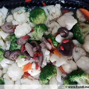 Assorted Vegetables Cauliflower and Broccoli with Mushroom